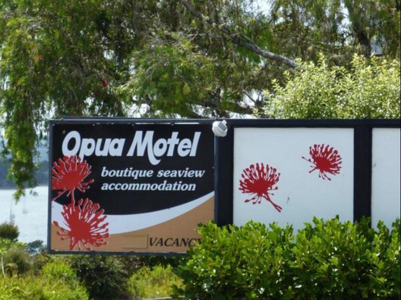 Opua Boutique Seaview Motel Exterior photo