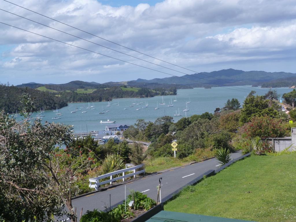 Opua Boutique Seaview Motel Exterior photo