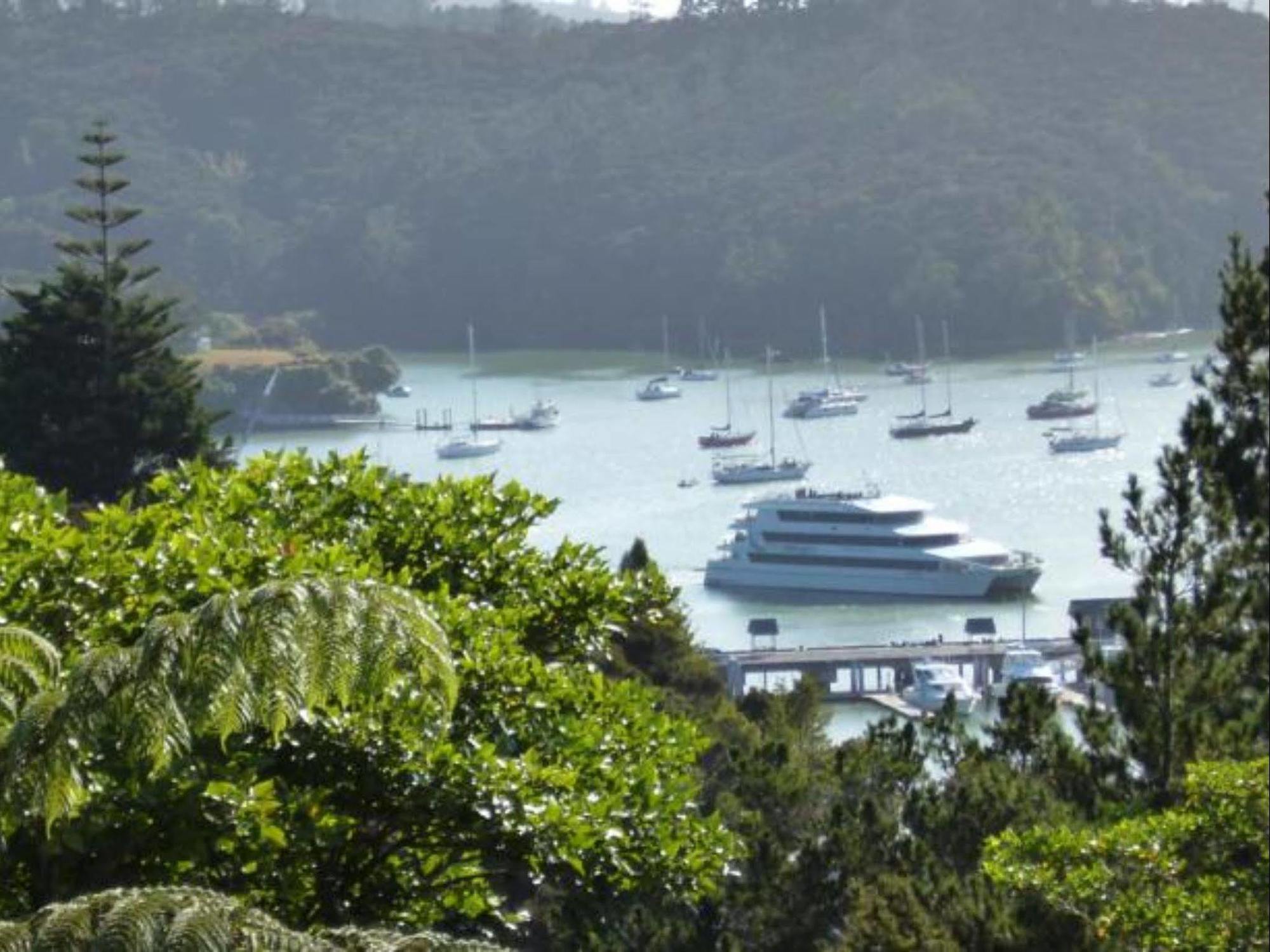 Opua Boutique Seaview Motel Exterior photo